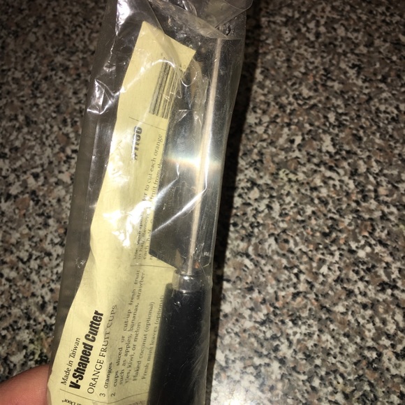 Pampered Chef Kitchen Pampered Chef V Shaped Cutter 16 Poshmark